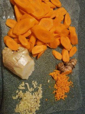 Ginger carrots with turmeric root.