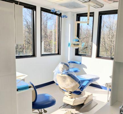 Our dental chair has the most relaxing view.