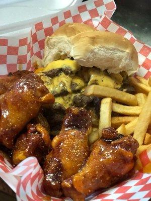 Big Steak Slider w/ House Wings & Fries