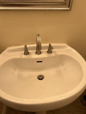 Faucet install