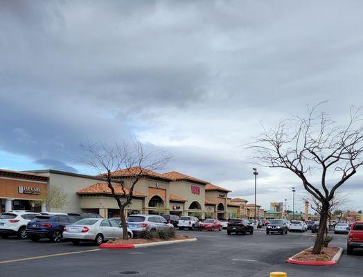 The Vons side - along many other smaller stores - 3/15/23