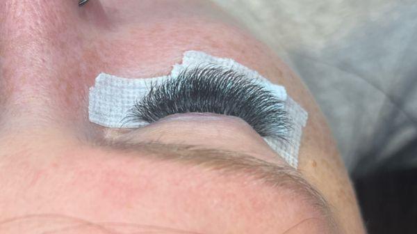 Volume lash extensions