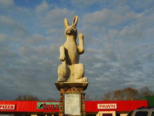 The big rabbit outside Rabbittown Café