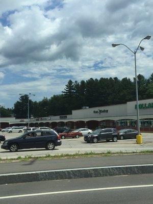 RK Plaza of Hooksett -- 1271 Hooksett Road / Route 3 & Route 28, Hooksett              Plaza