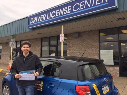 Hunter got his driving licence at the DMV in Dublin.