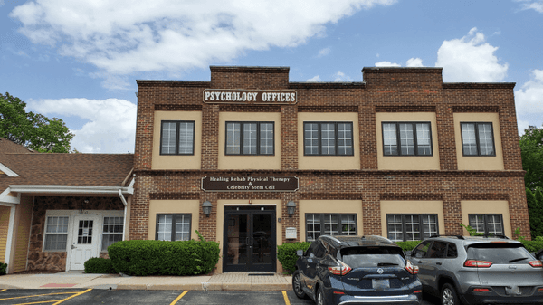 Healing Rehab Physical Therapy, S.C. building and entrance