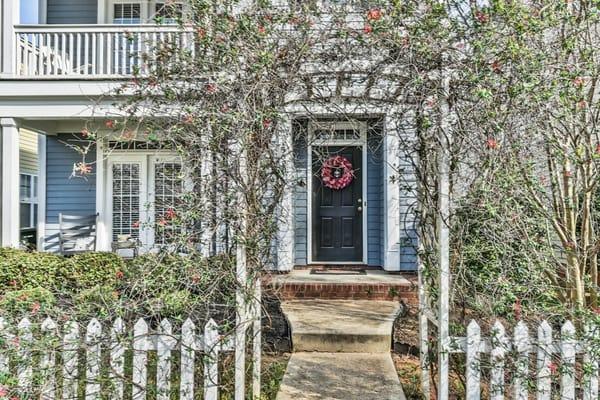 Absolutely Charming. Monteith Park home for sale. Fall in love the second you walk through the doors...