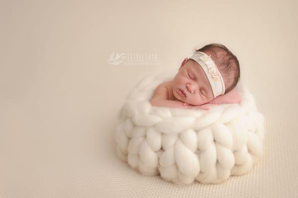 Little Lark Newborn Photography