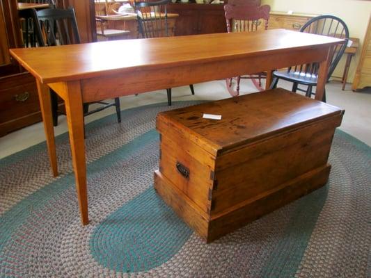 Dr Tom's Furniture Refinishing