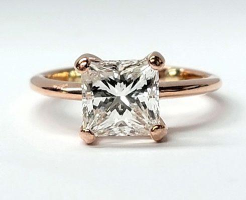 Engagement Rings in all shapes and sizes!