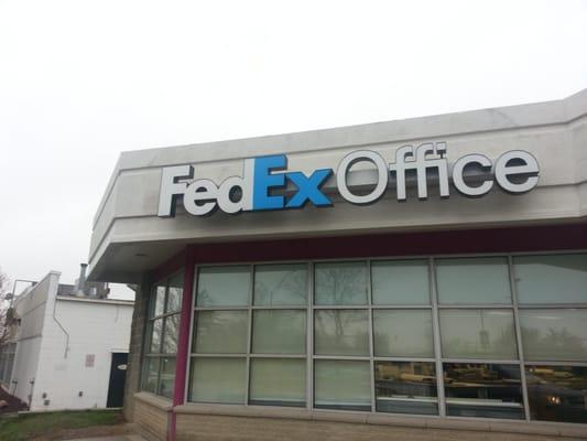 FedEx Office Print & Ship Center