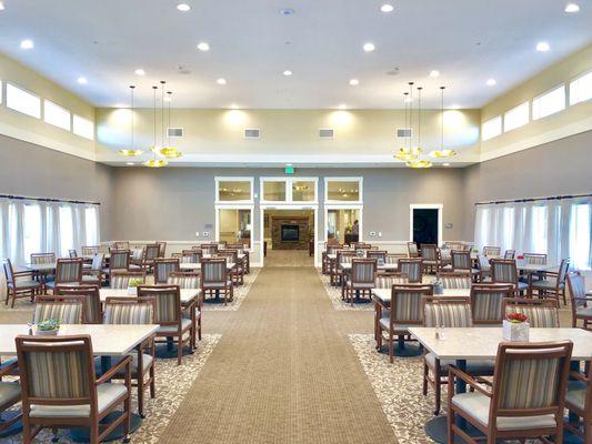 Mayes Architecture Best assisted living in The Lodge in Sisters  www.TheLodgeinSisters.co m Grand Dining room Great food