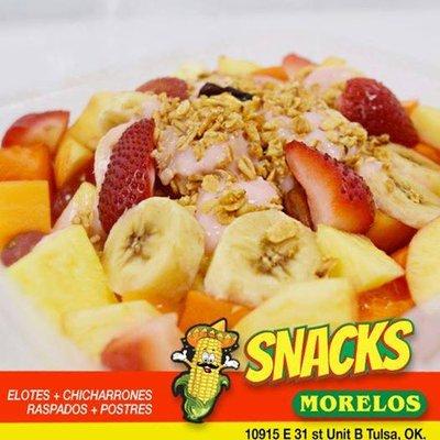 Fruit with yogurt and granola