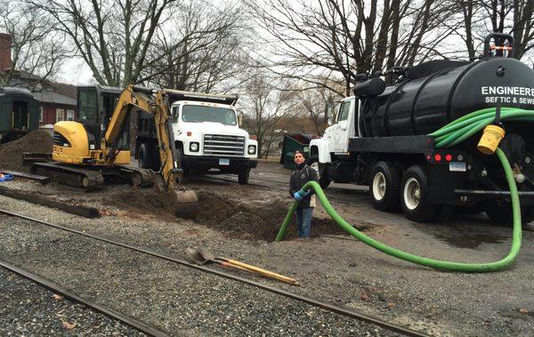 Septic tank cleaning, Essex, CT