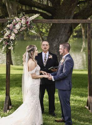 Pink inspired wedding at Red Gat Farms. Photo by http://www.jeffandmollieweddings.com