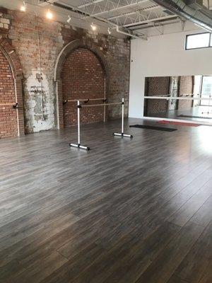 Beautiful space for ballet flow classes