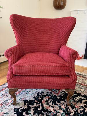 These chairs are very old. They restuffed the cushions to add many more years of  useful life.  Such great attention to detail!