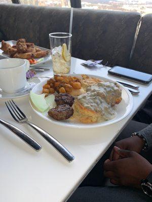 Biscuits and gravy with hash brown