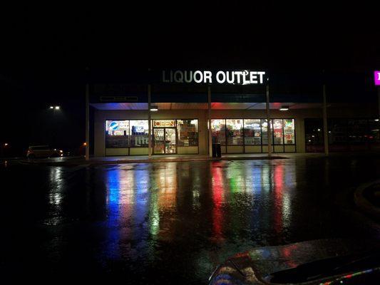 Liquor Outlet