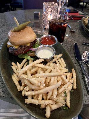 Cheeseburger with fries - delicious!!