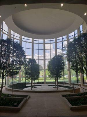 Entry way rotunda