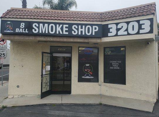 8Ball Smoke Shop