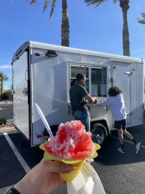 Shave ice with snowcap topping