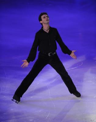 Todd Eldredge - 3-time Olympian, World Champion, & 6-time National Champion gives skating lessons at Germain Arena, Estero, FL.