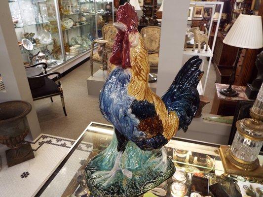 A Majolica rooster with a $1,750 price tag that noted it has "typical minor flaws." Similar items on eBay and Etsy were under $200.