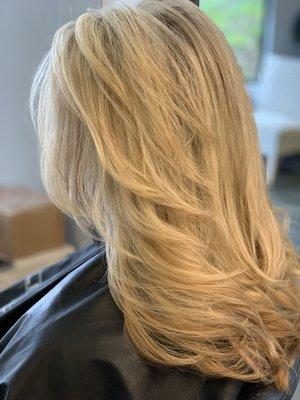 Another gorgeous blonde. Color by Harlan Harvey 318-527-1361