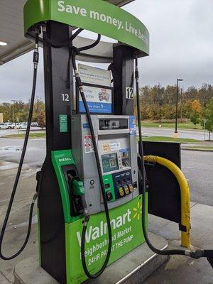 Walmart Fuel Station, Clarksville