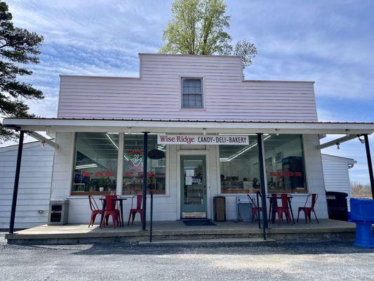 Wise Ridge Country Store