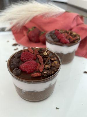 Chia Avinola Parfait