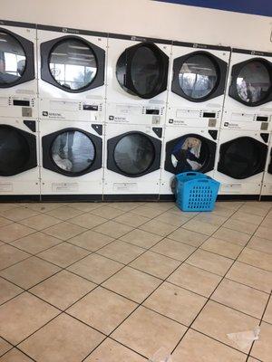 Super Laundromat