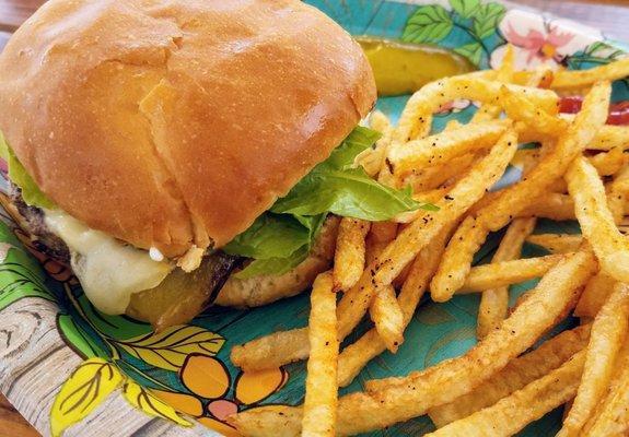 Green chile cheese burger and fries.