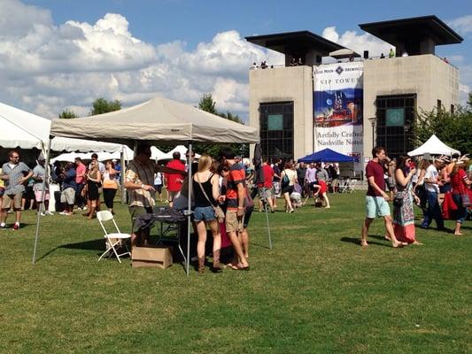 People heading in to the Mafioza's 3rd Annual Beer Festival!