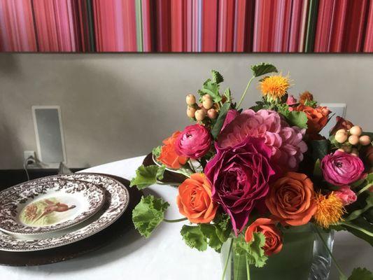 vibrant & colorful tables cape of elegant blooms