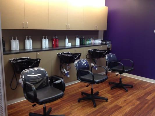 Shampoo bowls and facial waxing area!