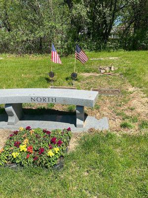 Acacia Park Cemetery