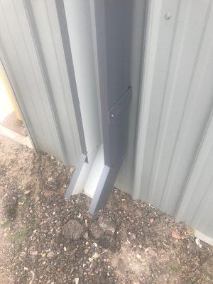 Downspouts that flow Gutters that are clear