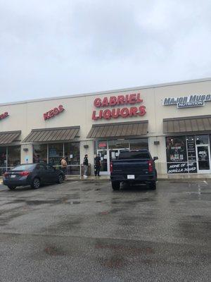 Gabriel Liquors