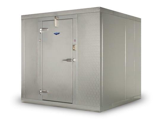 8X10 walk-in cooler with floor. Manufactured by U.S. Cooler.