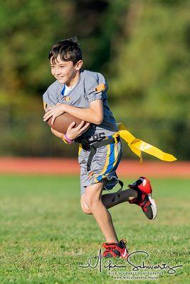 Run the football and register a TD at https://www.be7athletics.com to join the 2024 Summer Co-ed Flag football team ages 7 -15 can sign up!!