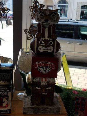 Badger totem pole