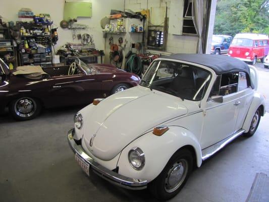 We work on all varieties of air-cooled vintage Volkswagens.