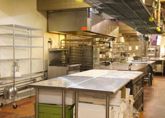 Distinguished Foods Kitchen Rental