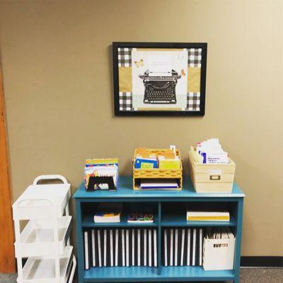 reading and writing station