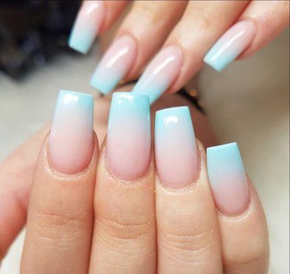 Beautiful ombré nails