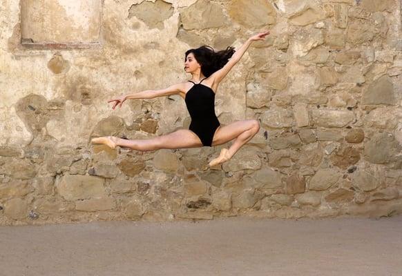 Caroline Perry, Year round Scholarship student Houston Ballet