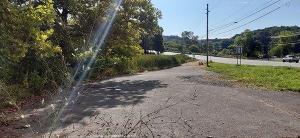 historic New York Irondequoit Bay parking area